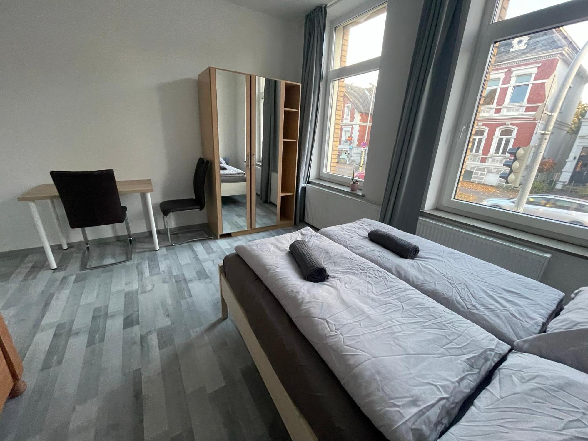 Ferienwohnung Schönes einfaches zentrales Zimmer in Oldenburg Exterior foto